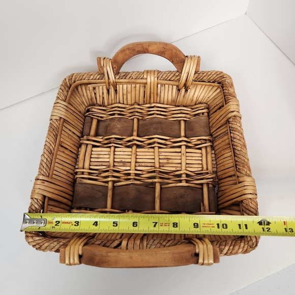Vintage Square Rattan Wicker Basket Serving Tray Home Decor 90s Boho Bohemian - Picture 10 of 11